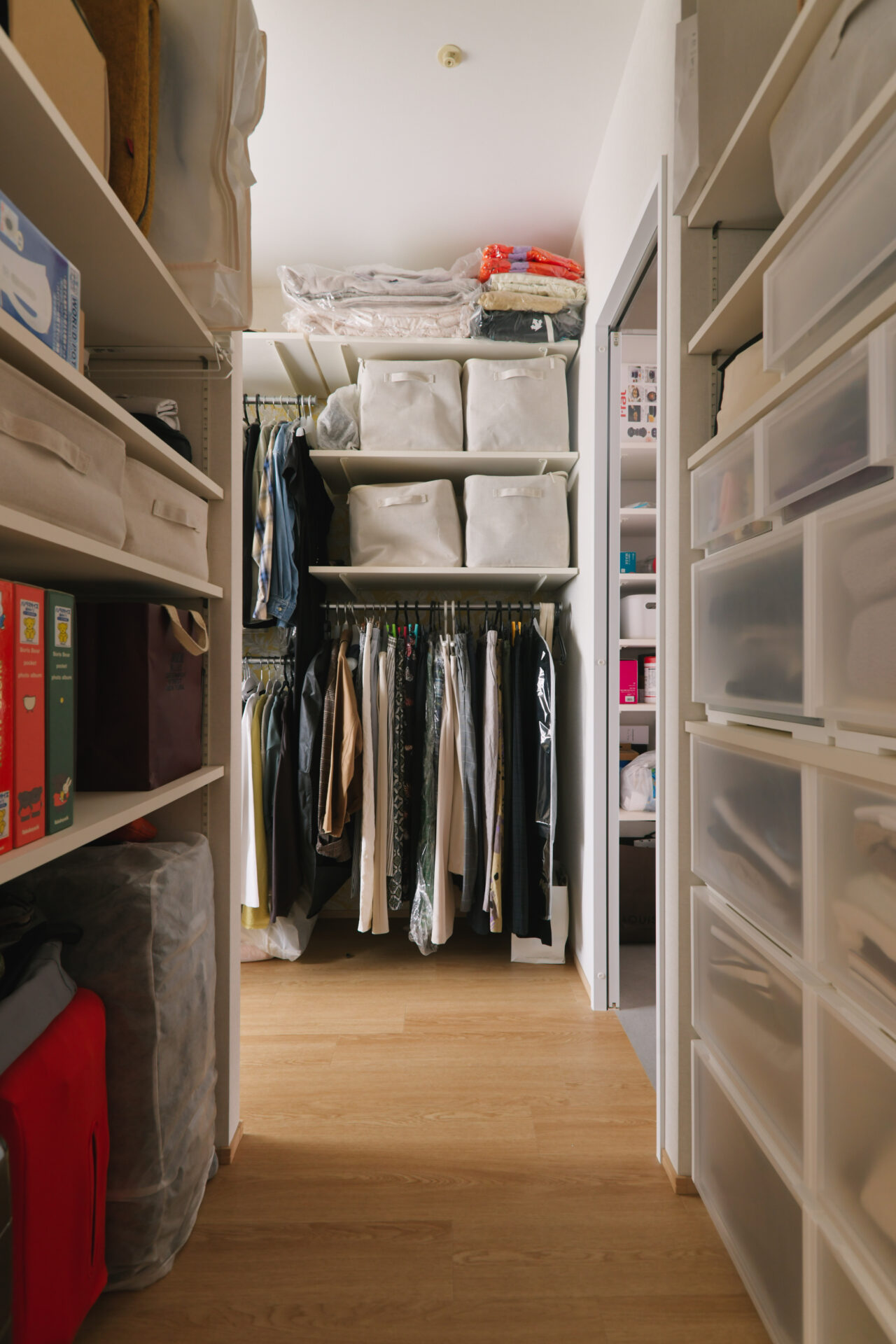 マンション_リノベーション_WIC_収納_澤 雄太担当_エントリエ