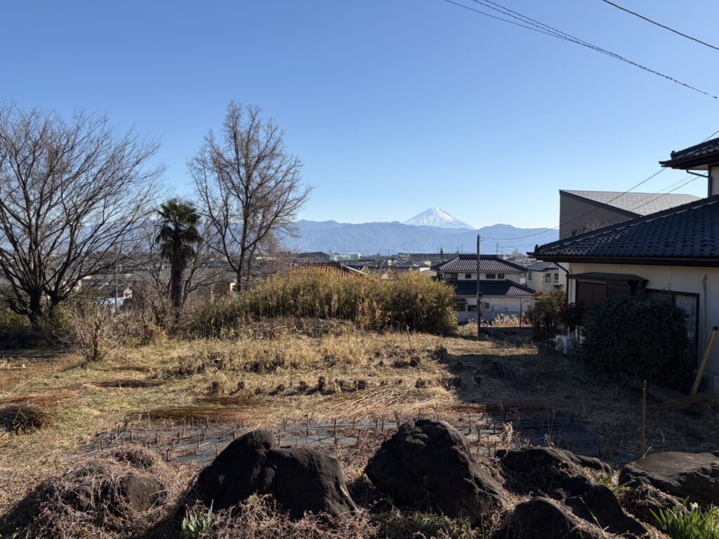 「山梨県のカゴ編み教室「Basket moon」へ」_たんざわさちよの暮らしの一品_エントリエマガジン