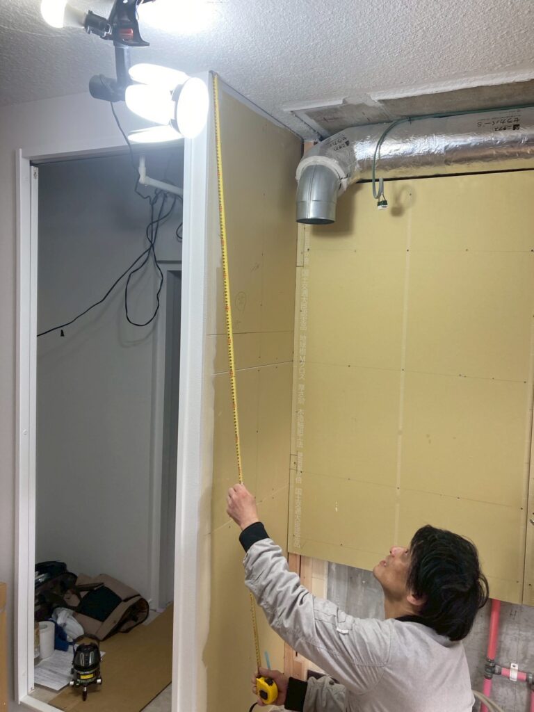 キッチンパネルの取り付け