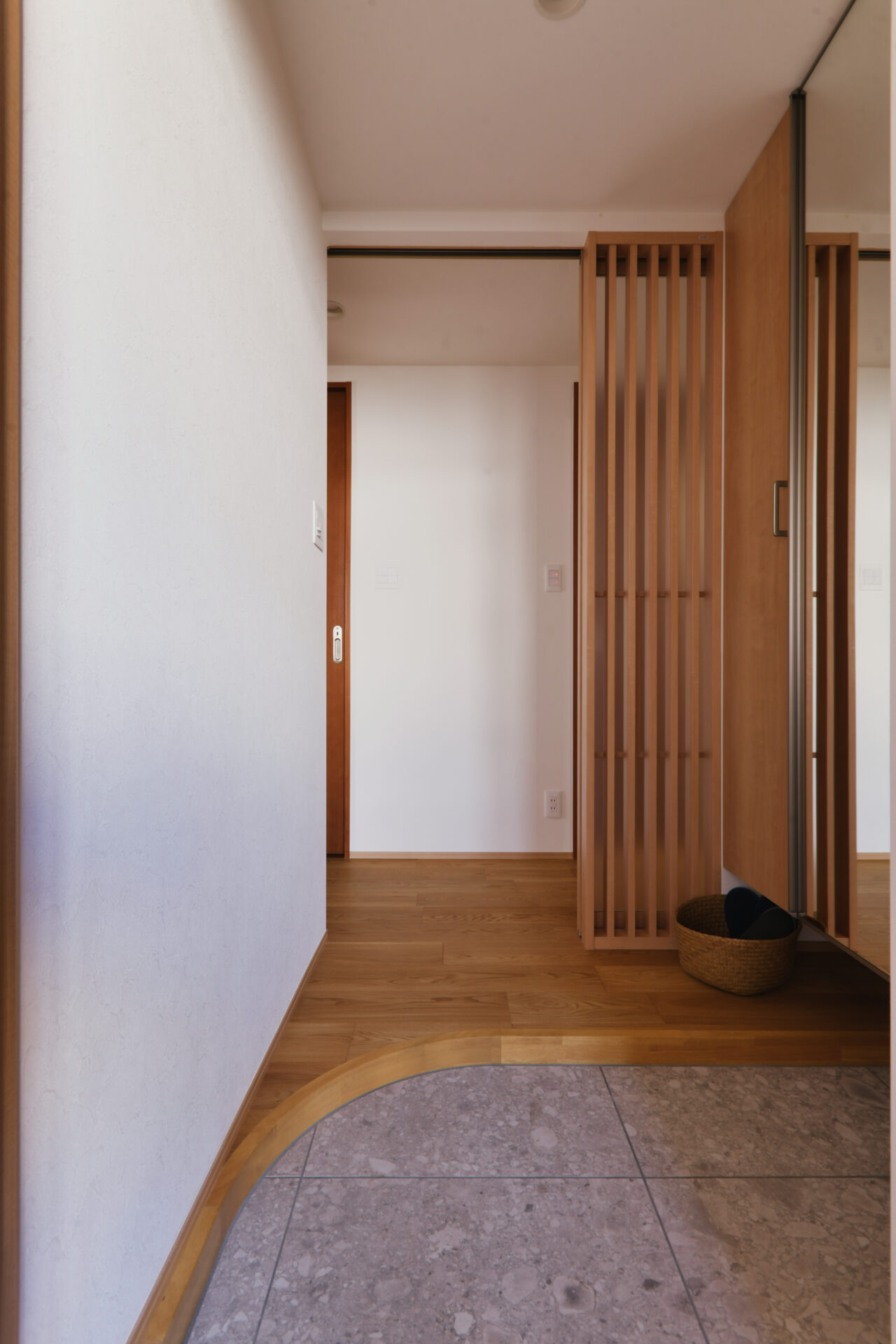 マンション_リノベーション_二人暮らし_玄関_鈴木栄弥担当_エントリエ