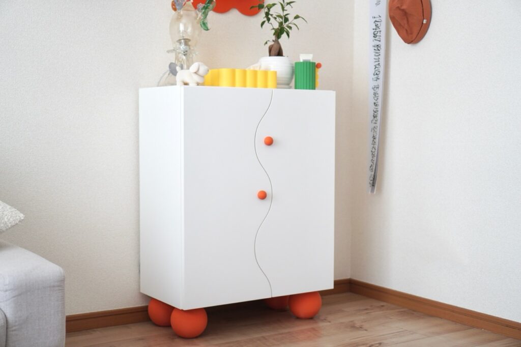 wave door cabinet