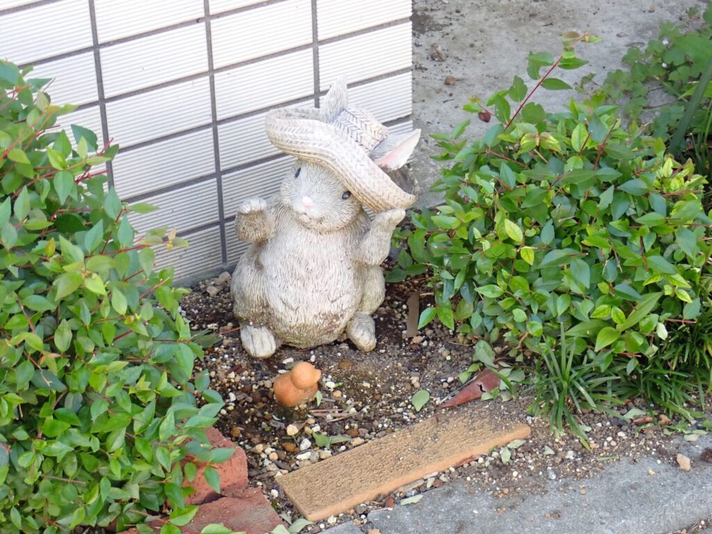 うさぎのおきもの